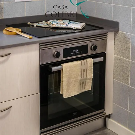 Casa Colibri Ii * Lagos